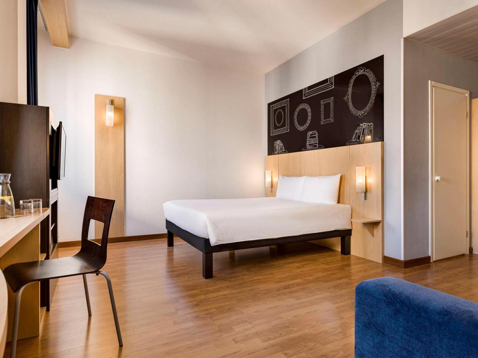 Hotel Ibis Center