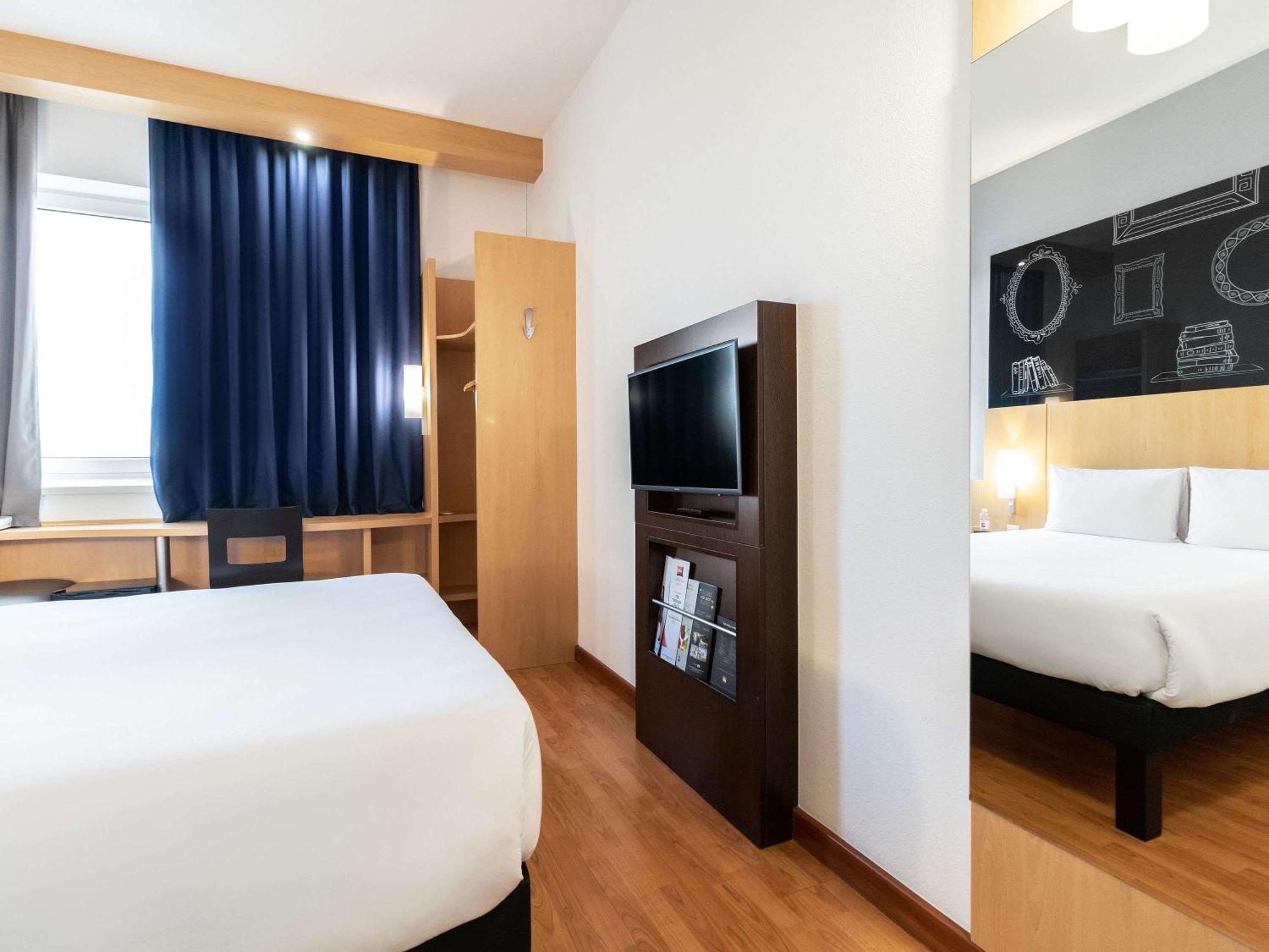 Ibis Center Hotel Kiew