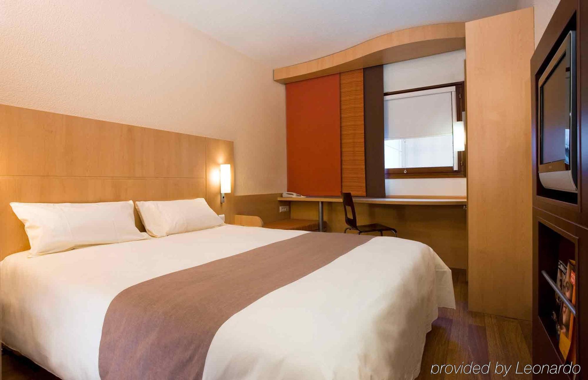 Ibis Center 3* Kiew