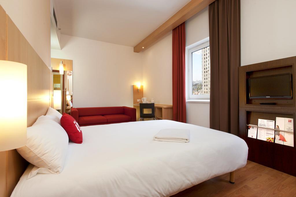 Ibis Center 3*