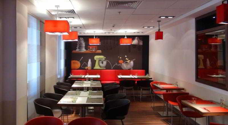Ibis Center Hotel 3*