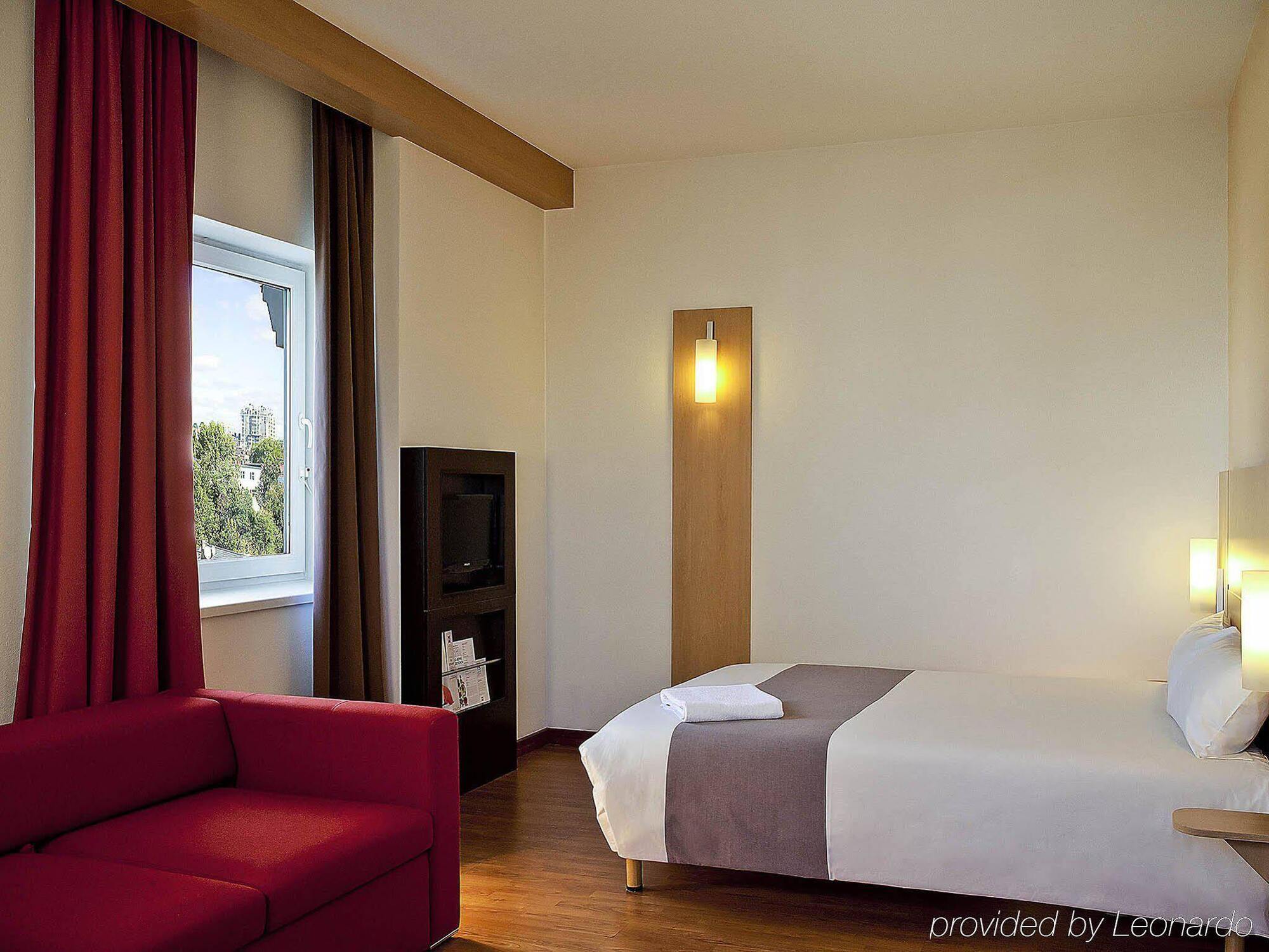 Ibis Center 3* Kiew